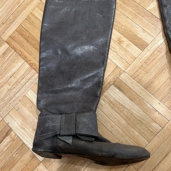 RED Valentino tall grey boots with side bow - Picture 4 of 12